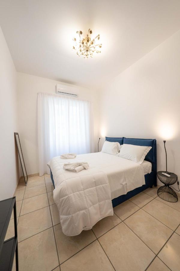 Chiaia Apartment San Pasquale By Dimorra 那不勒斯 外观 照片
